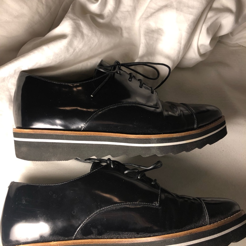 VINCE PLATFORM LACE UP LOAFER - Picture 4 of 5